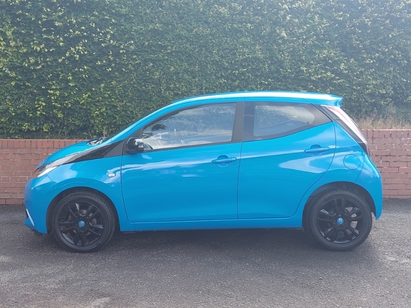 Toyota Aygo 1.0 Vvt-i X-cite 2 X-shift Blue #4