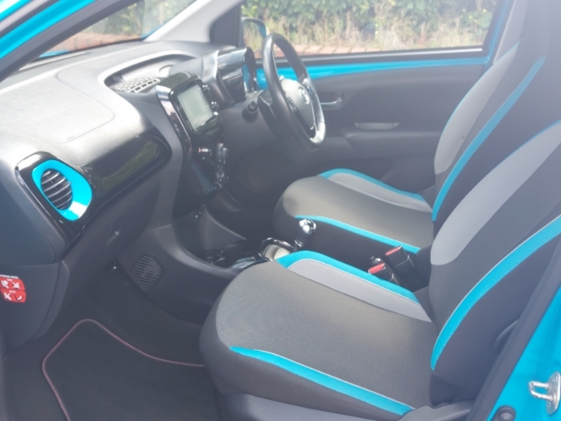 Toyota Aygo 1.0 Vvt-i X-cite 2 X-shift Blue #5