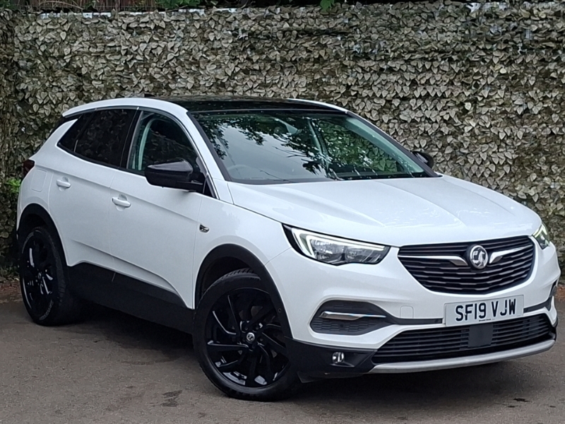 Vauxhall Grandland X 1.5 Turbo D Elite Nav White
