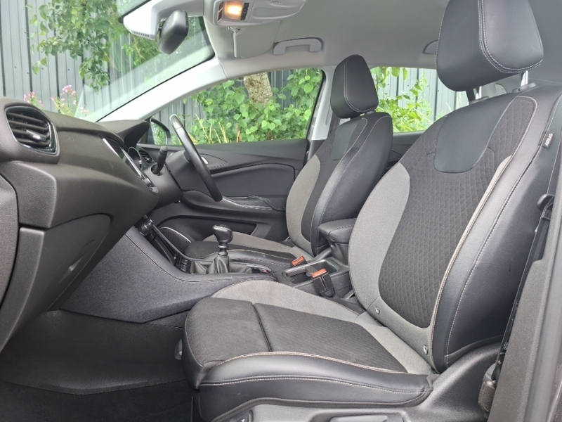 Vauxhall Grandland X 1.2 Turbo Sport Nav Grey #5