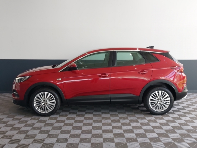 Vauxhall Grandland X 1.2 Turbo Tech Line Nav Red #4
