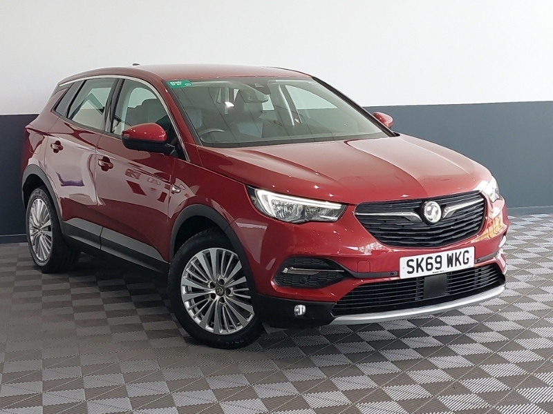 Vauxhall Grandland X 1.2 Turbo Tech Line Nav Red