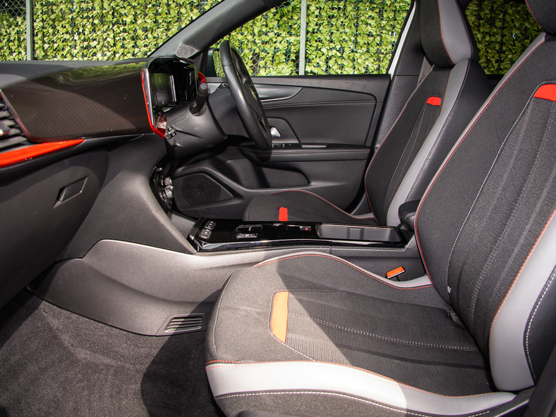Vauxhall Mokka-e 100Kw Sri Premium 50Kwh White #3
