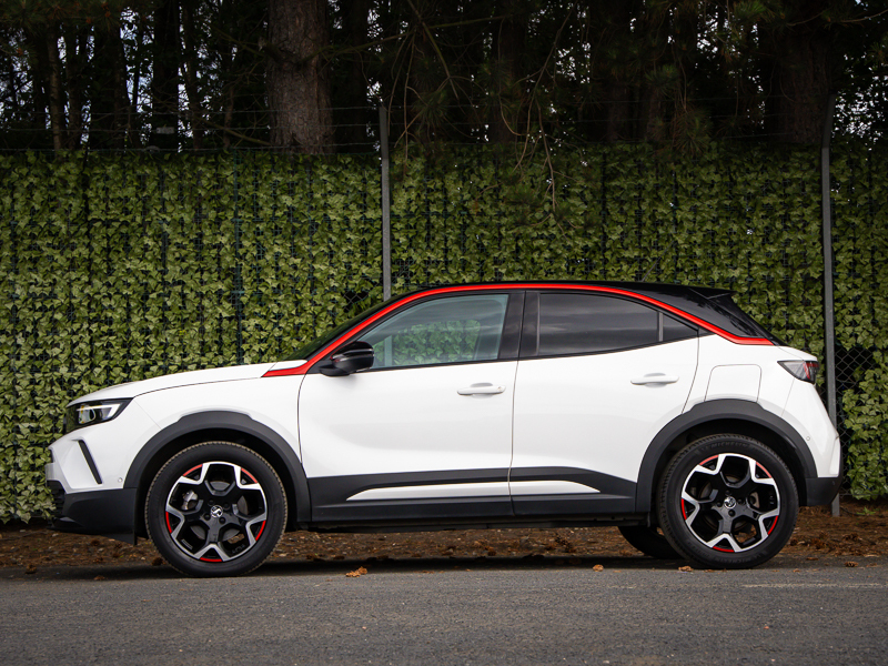 Vauxhall Mokka-e 100Kw Sri Premium 50Kwh White #4