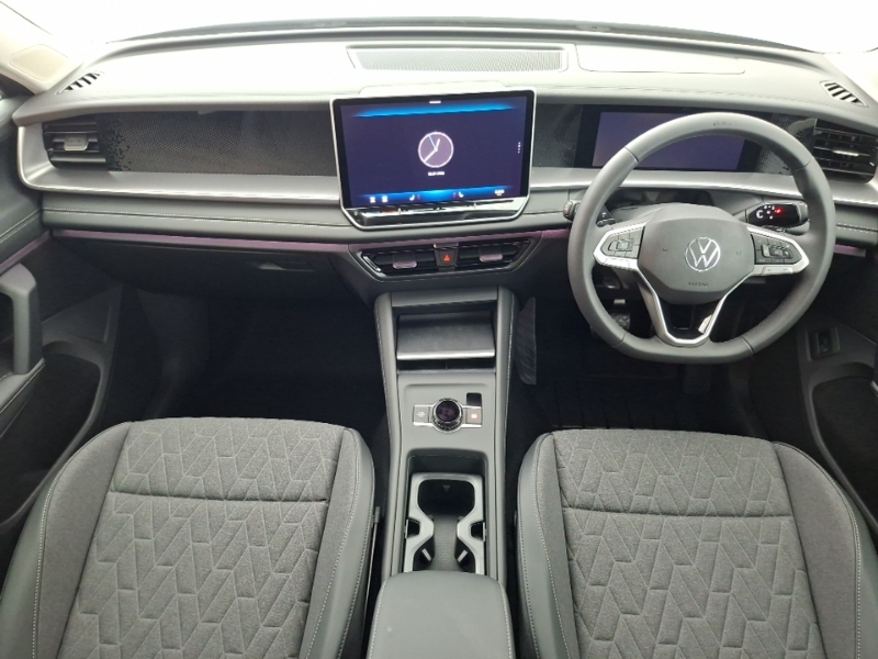 Volkswagen Tayron 1.5 Etsi Match Dsg7 7 Seat Area View Silver #3