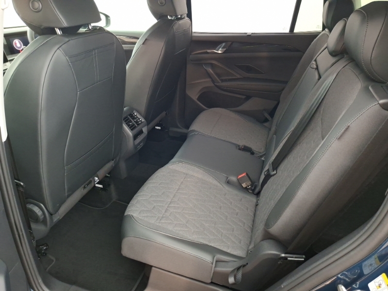 Volkswagen Tayron 1.5 Etsi Match Dsg7 7 Seat Area View Blue #6