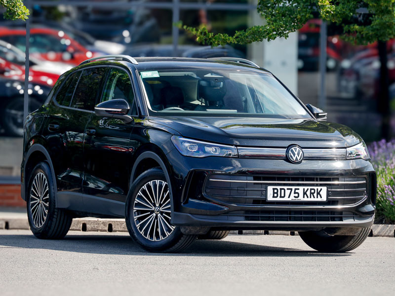 Volkswagen Tiguan 1.5 Etsi 150 Match Dsg Black