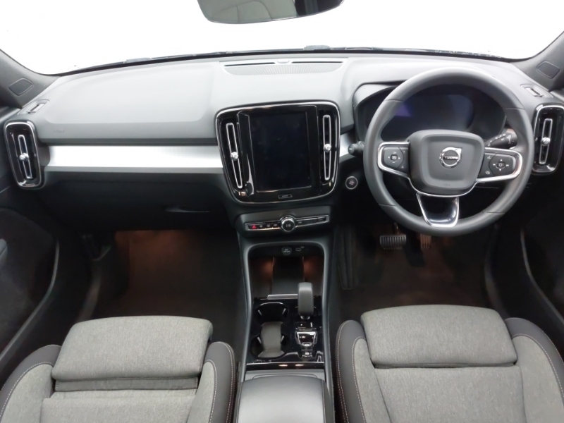 Volvo XC40 2.0 B3p Plus Dark SN23CHT Grey #3
