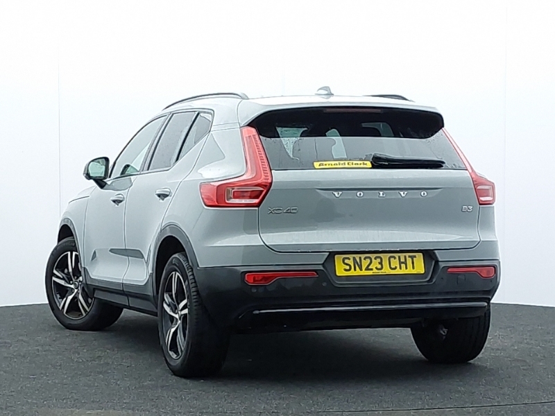 Volvo XC40 2.0 B3p Plus Dark SN23CHT Grey #2