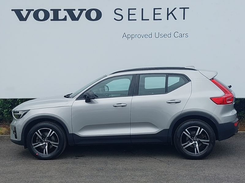 Volvo XC40 2.0 B3p Plus Dark SK73TNO Silver #4