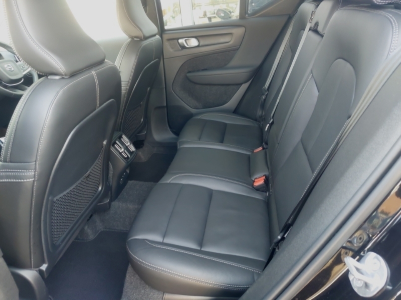 Volvo XC40 2.0 B3p Ultra Dark Black #6
