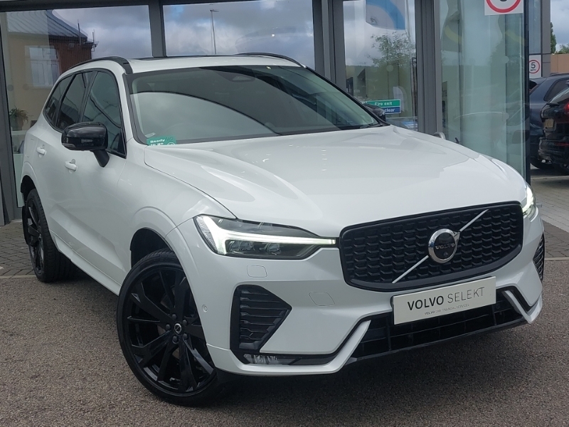 Volvo XC60 2.0 B5p Ultimate Dark Awd Geartronic White