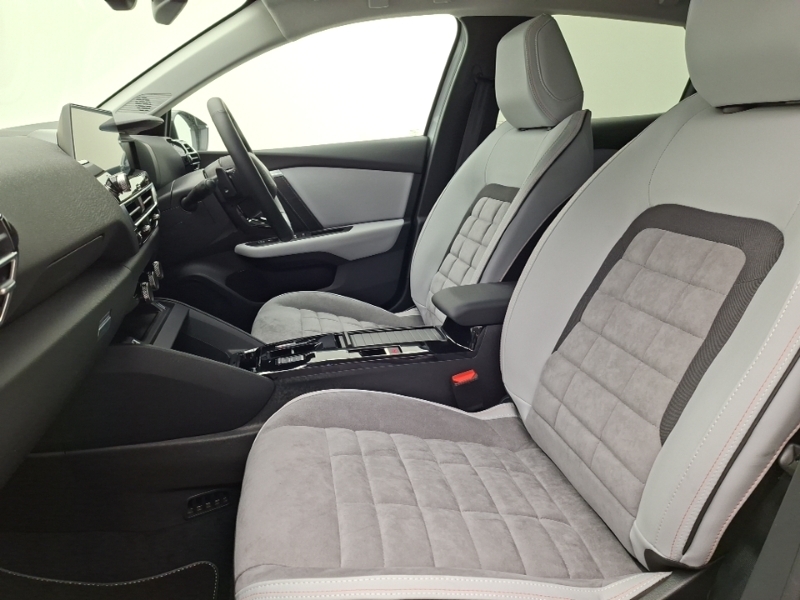 Citroen C4 1.2 Hybrid 145 Max White #5