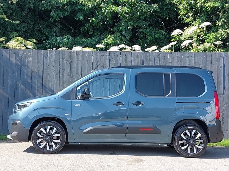 Citroen Berlingo 1.5 D 130 Max M Blue #4