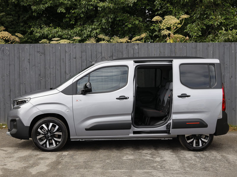 Citroen Berlingo 1.5 D 130 Max M Grey #5