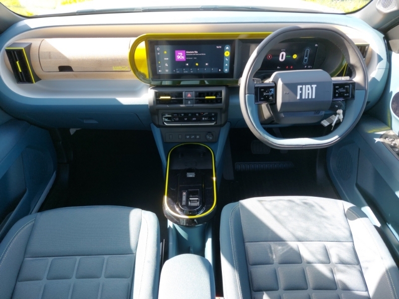 Fiat Panda 83Kw La Prima 44Kwh White #3