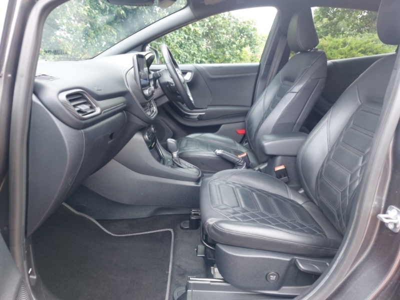 Ford Puma 1.0 Ecoboost Hybr Mhev 155 St-line Vignale Dct YN23ORH Grey #5