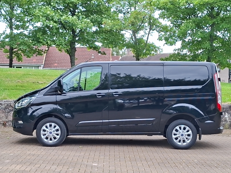 Ford Transit Custom 2.0 Ecoblue 130Ps Low Roof Limited Van Black #4