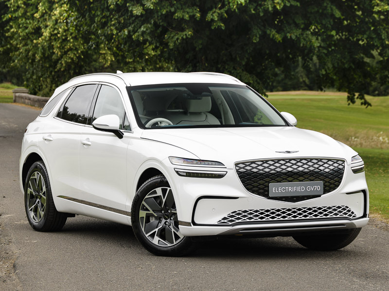 Genesis GV70 360Kw Pure 84Kwh Awd White