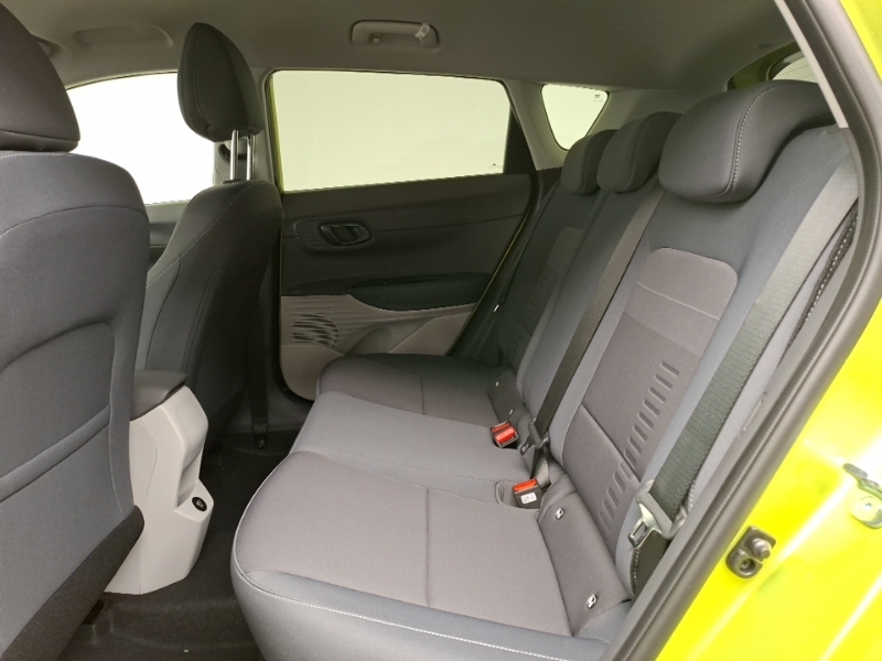 Hyundai Bayon 1.0 Tgdi 90 Tech Line PY26NJX #6