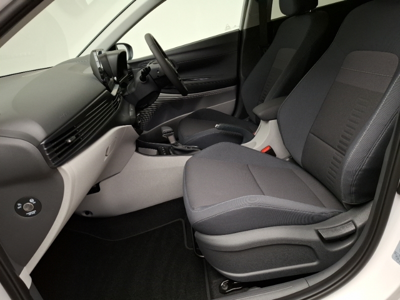 Hyundai Bayon 1.0 Tgdi 90 Tech Line Dct White #5