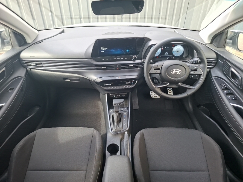 Hyundai Bayon 1.0 Tgdi 90 Tech Line Dct SW26RVZ White #3