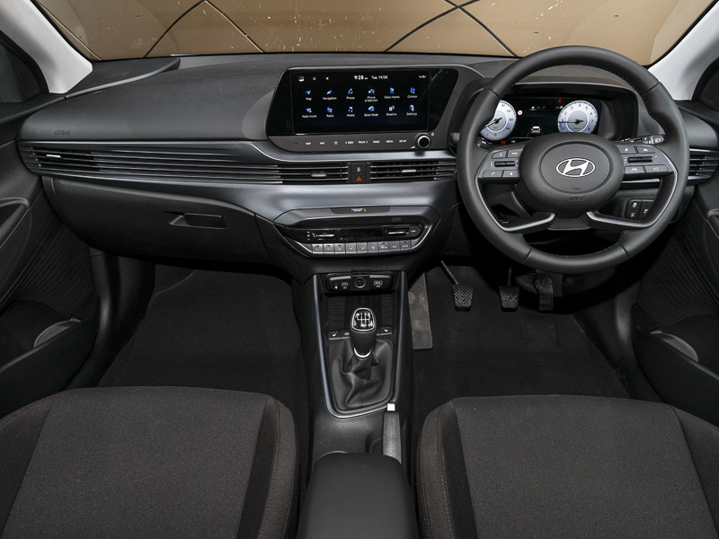 Hyundai I20 1.0T Gdi 90 Tech Line PY26NKZ White #3