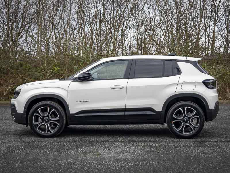 Jeep Avenger 1.2 E-hybrid Altitude Dct ST26JZK White #4