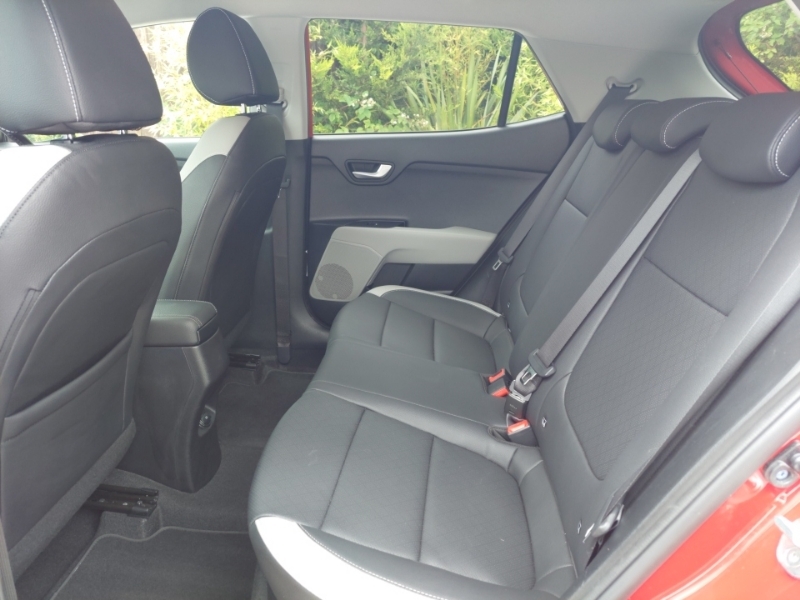 Kia Stonic 1.0T Gdi 4 Red #6