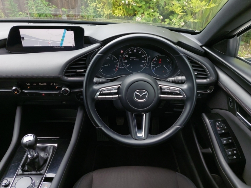 Mazda 3 2.0 Skyactiv-g Sport Saloon Euro #8