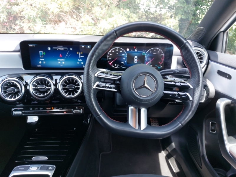 Mercedes-Benz A Class 1.3 A180h Mhev Sport Executive 7G-dct Euro 6 S Black #8