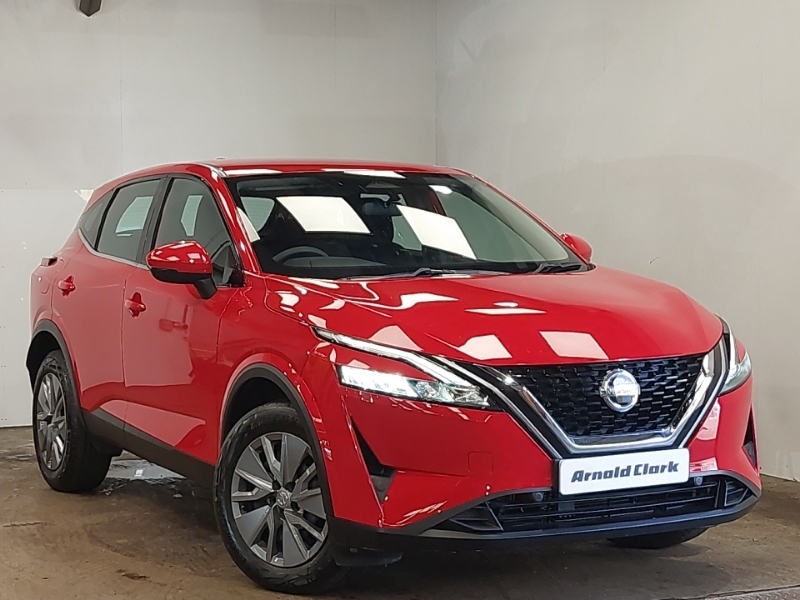 Nissan Qashqai 1.3 Dig-t Mh Visia Red