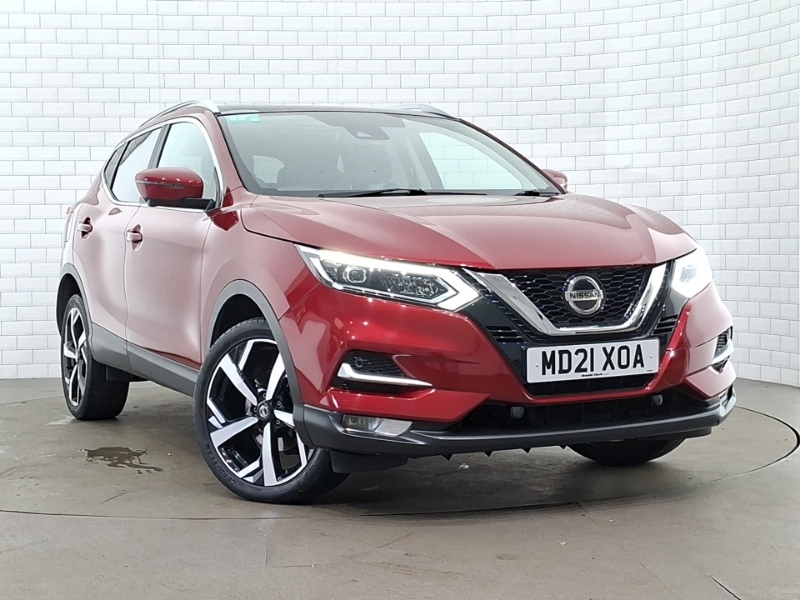 Nissan Qashqai 1.3 Dig-t N-motion Red