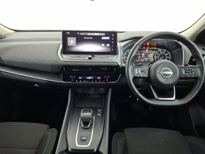 Nissan Qashqai 1.3 Dig-t Mh 158 Acenta Premium Xtronic Black #3