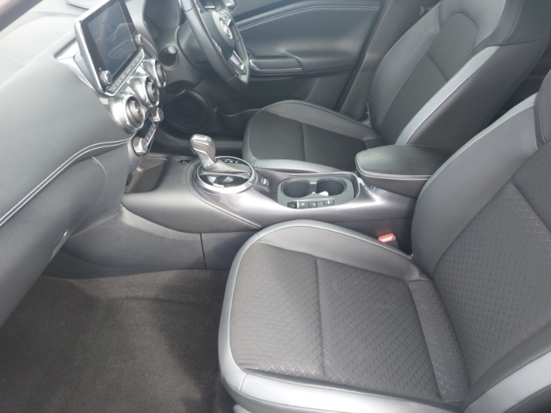 Nissan Juke 1.6 Hybrid N-connecta Black #5