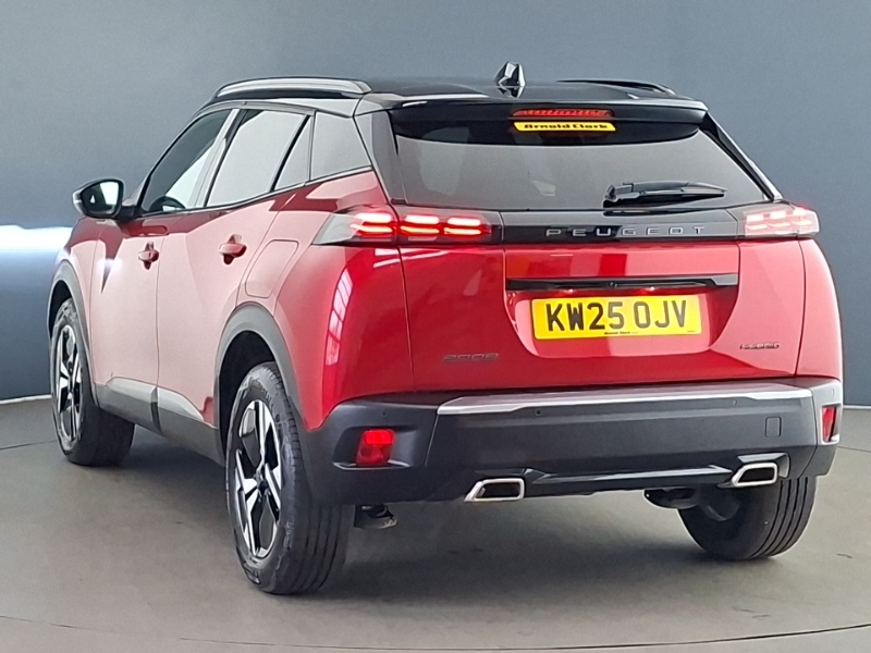 Peugeot 2008 1.2 Hybrid 136 Gt E-dsc6 Red #2