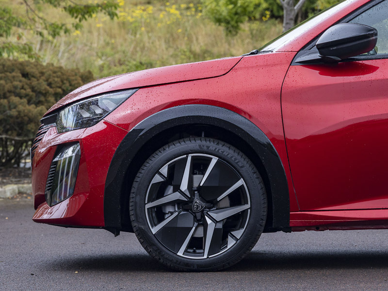 Peugeot 208 1.2 Puretech Gt Premium Hatchback Manua #19