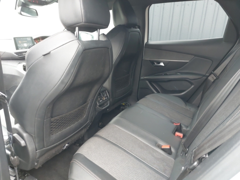 Peugeot 3008 1.5 Bluehdi Gt Line Eat8 SG19YSO White #6