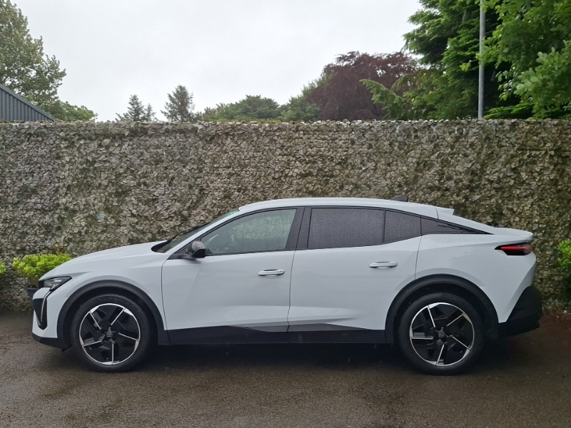 Peugeot 408 1.2 Hybrid 136 Gt E-dsc6 White #4