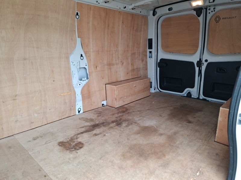 Renault Trafic Ll30 Blue Dci 130 Advance Safety Van White #6