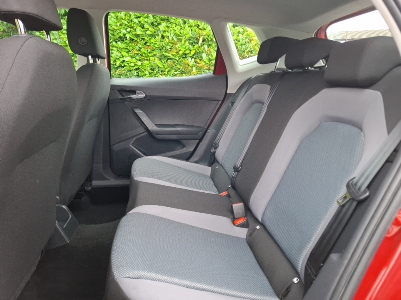 Seat Arona 1.0 Tsi Se Technology Red #6