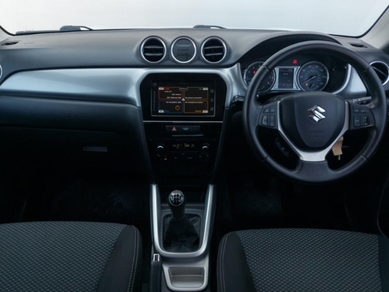 Suzuki Vitara 1.6 Sz-t SD67UTT White #3
