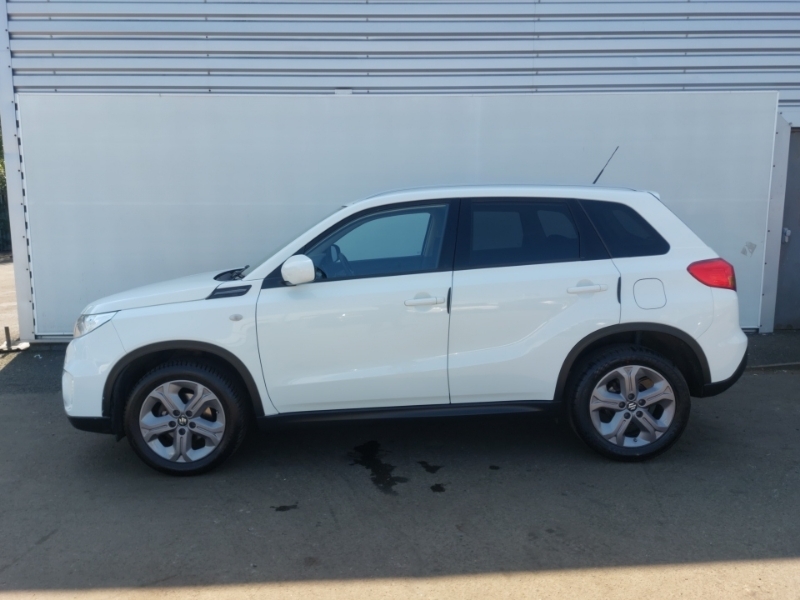 Suzuki Vitara 1.6 Sz-t SD67UTT White #4