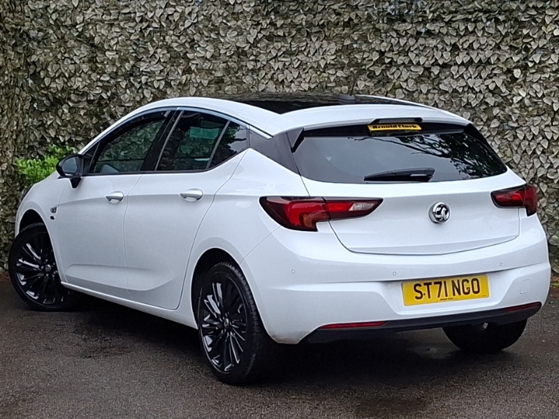 Vauxhall Astra 1.2 Turbo 145 Griffin Edition White #2