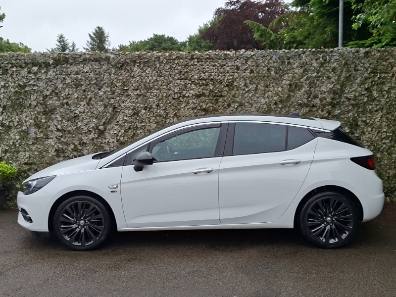 Vauxhall Astra 1.2 Turbo 145 Griffin Edition White #4