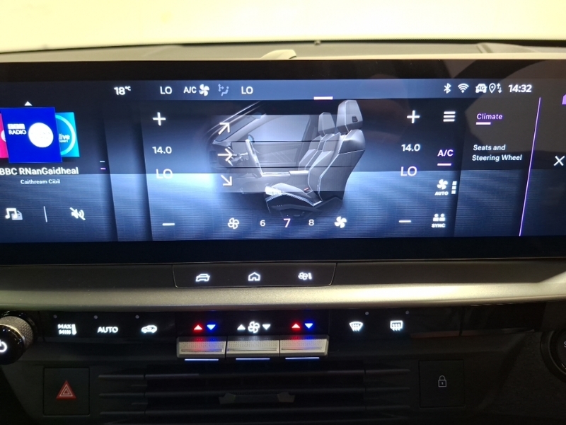 Vauxhall Grandland Ultimate 1.2T 145Ps Mhev Hybrid E-dct6 Grey #17