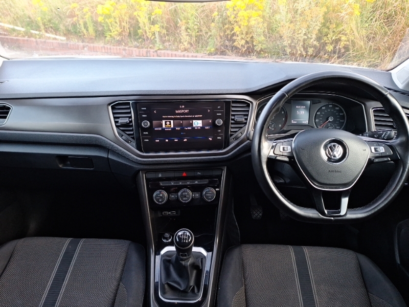 Volkswagen T-Roc 1.0 Tsi Design CE19GZS White #3
