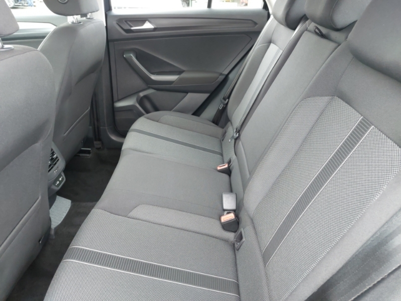 Volkswagen T-Roc 1.5 Tsi Life Dsg Black #6
