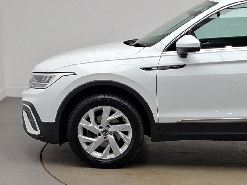 Volkswagen Tiguan Allspace 1.5 Tsi Elegance Dsg Grey #19