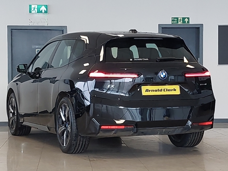 BMW iX 240Kw Xdrive40 M Sport 76.6Kwh Black #2